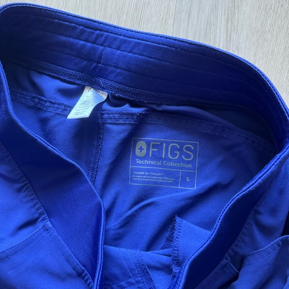 Figs Deep Royal Blue Casma Kade Cargo Scrubs - Picture 8 of 12